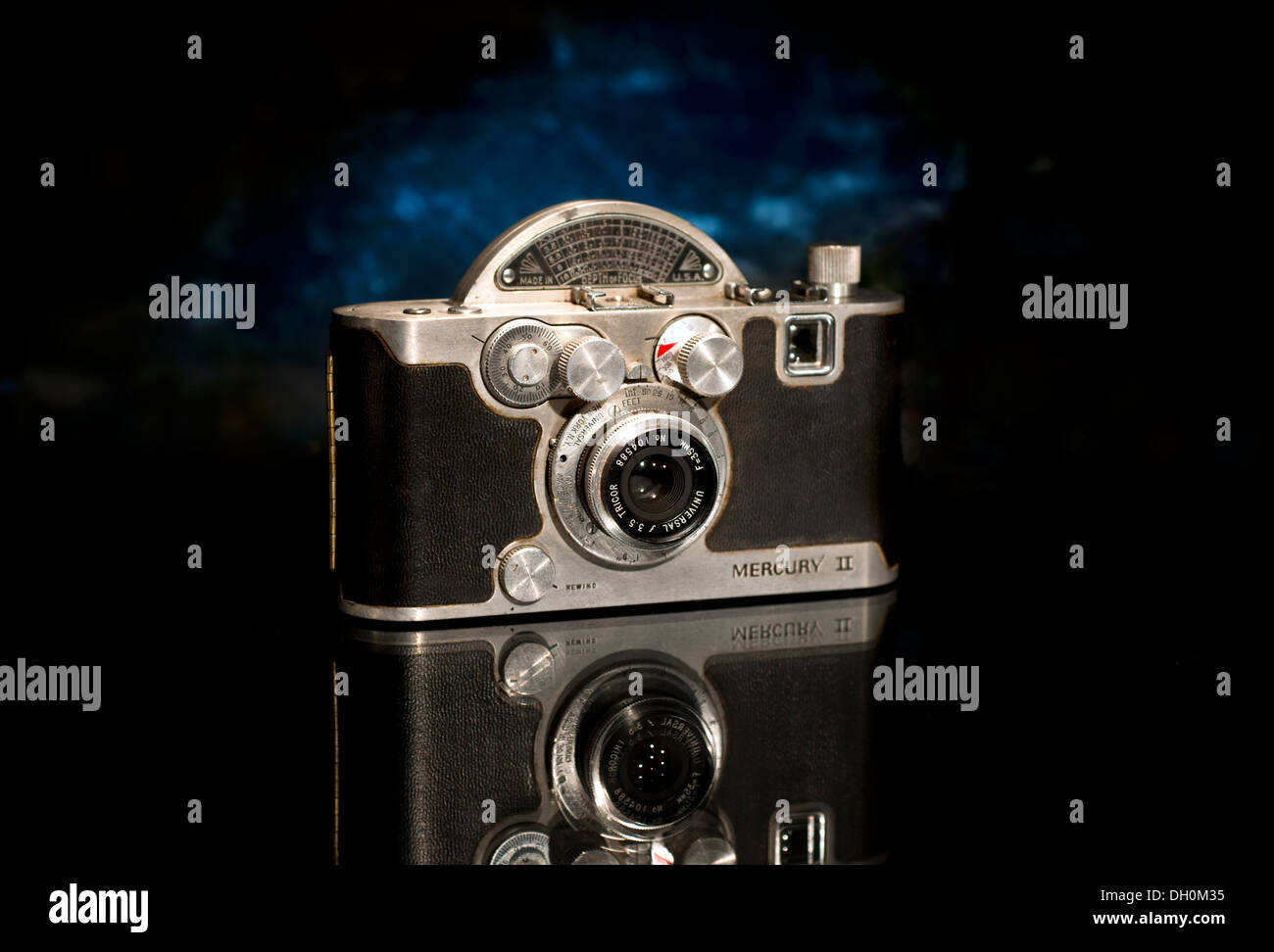 vintage 1940's and 1950's Mercury II film camera with dark background & reflection Stock Photo