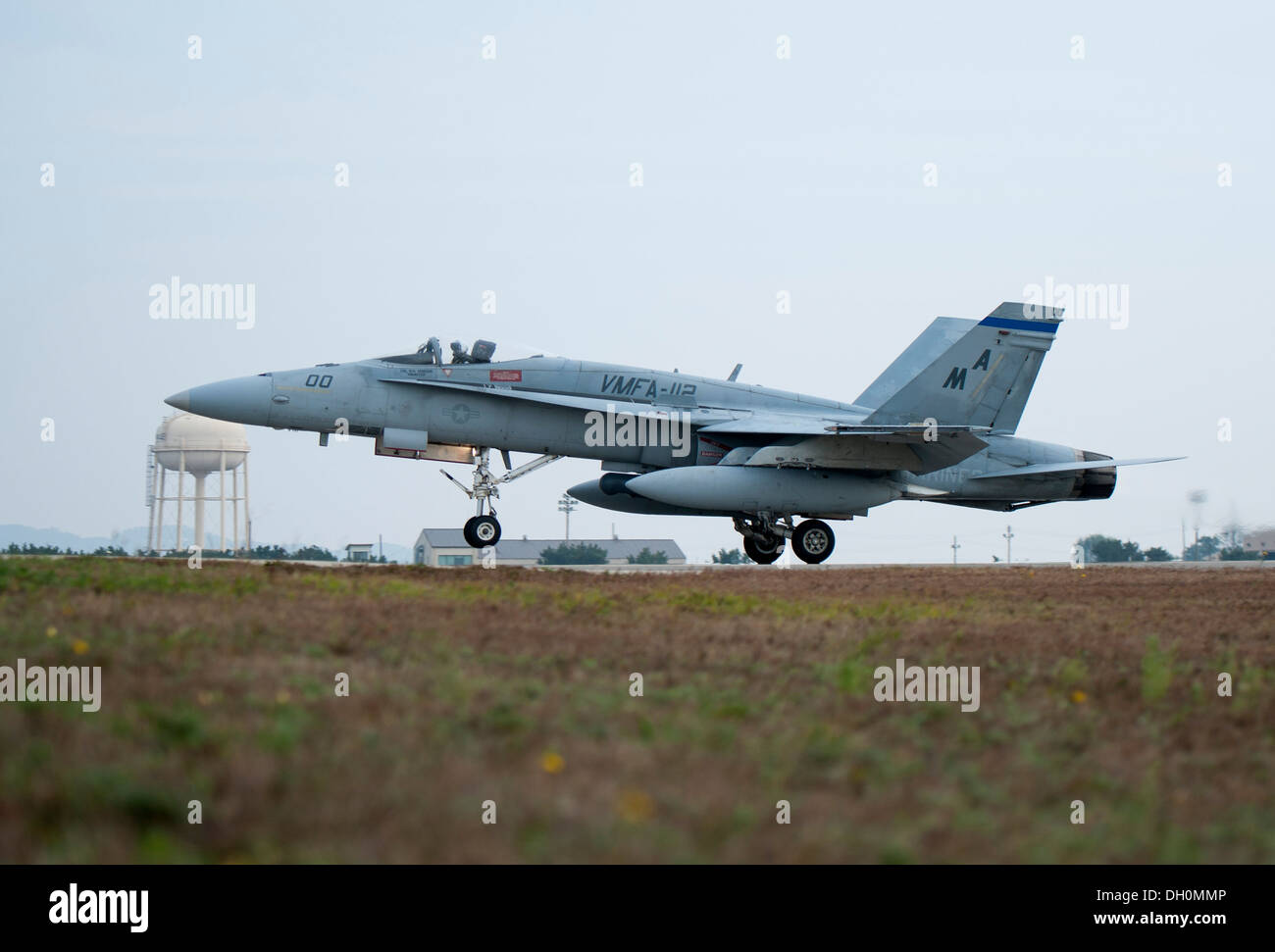 New Photo 6 Sizes! U.S Marine Corps F/A-18 Hornet Fighter Jet Aircraft