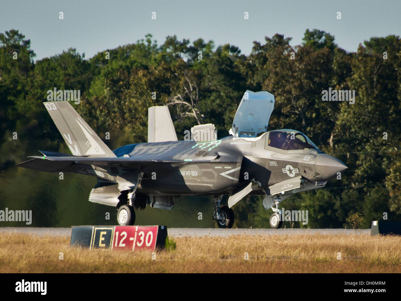 F-35B joint strike fighter makes an approach to the runway during the first short take-off and vertical landing mission at Eglin Stock Photo