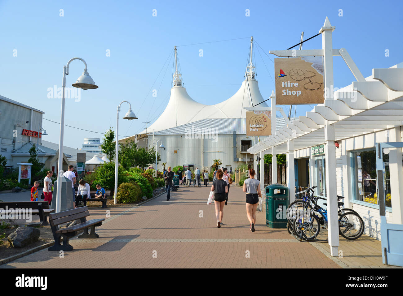 View of hire shop and Skyline Pavilion, Butlins Skegness Stock Photo