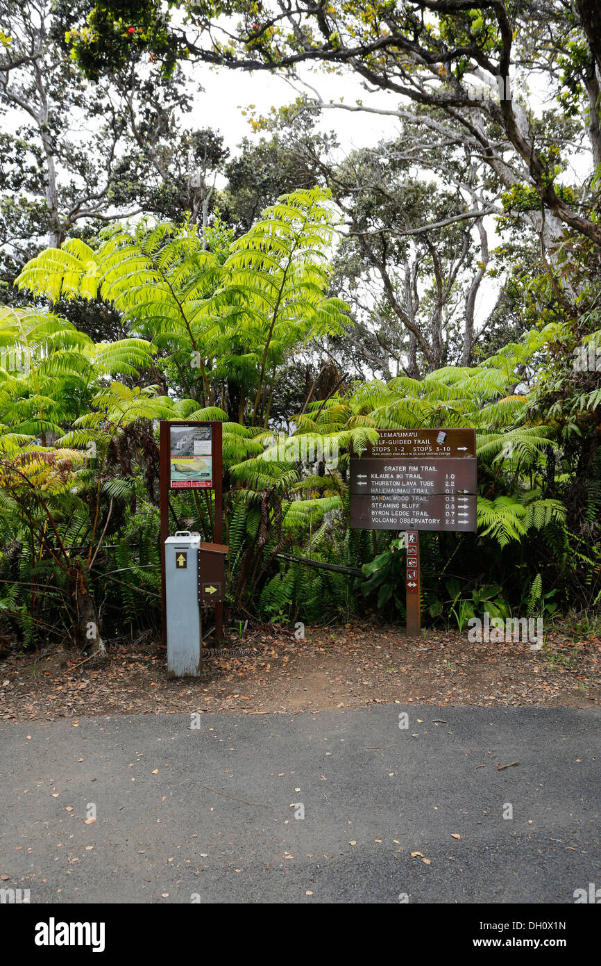 Signpost, information panel for hikers, Big Island, Hawaii, USA Stock Photo