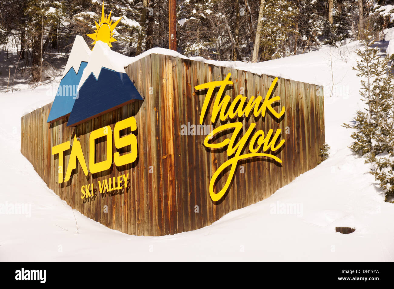 taos ski valley entrance sign thank you winter snow village alpine resort county new mexico nm united states Stock Photo