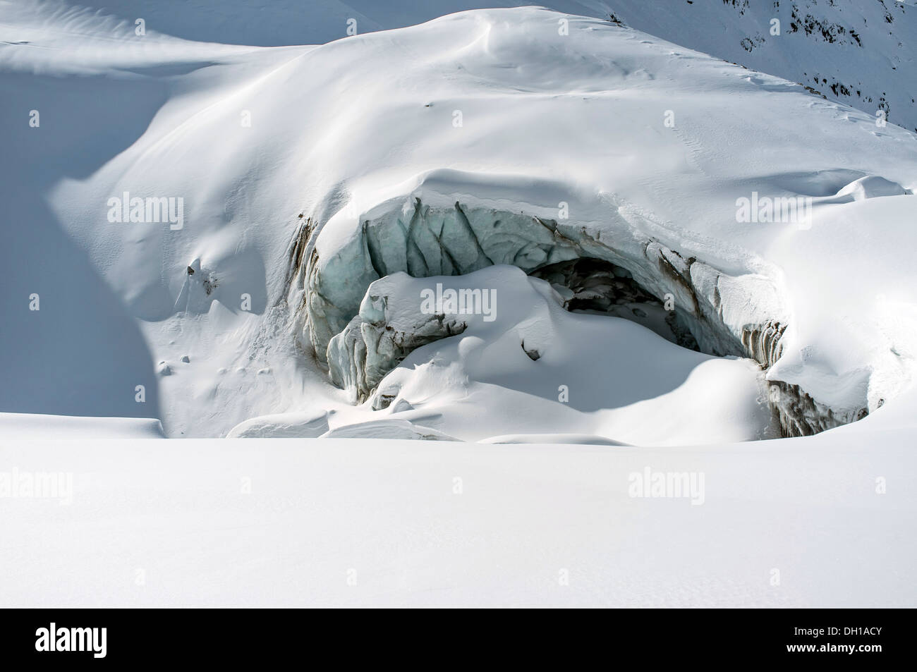 Mountain scenery, snowcapped rocks, European Alps, Tyrol, Austria Stock ...