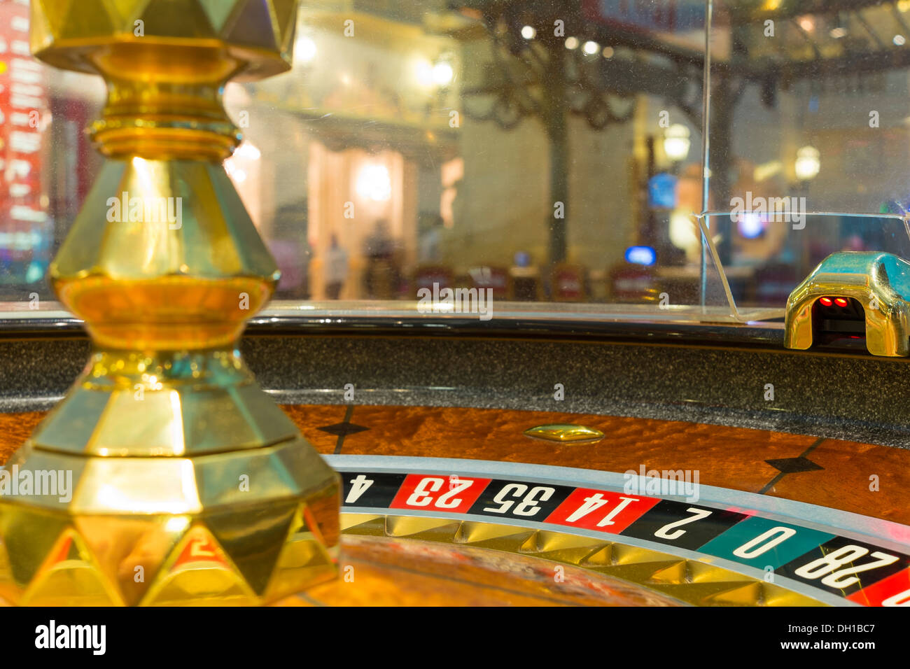 Roulette wheel las vegas nevada hires stock photography and images Alamy