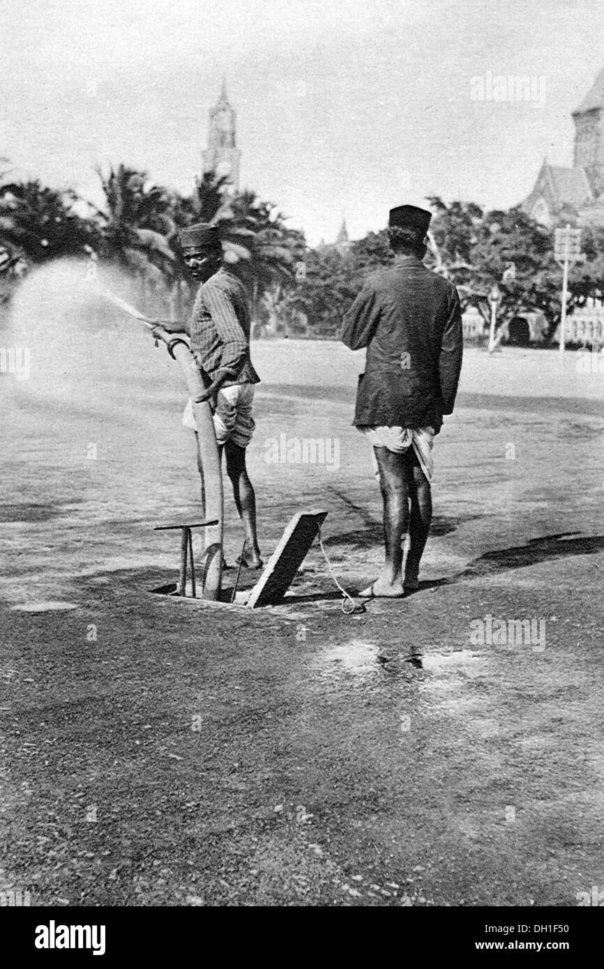 old vintage photo of washing streets Mumbai Maharashtra India Stock Photo