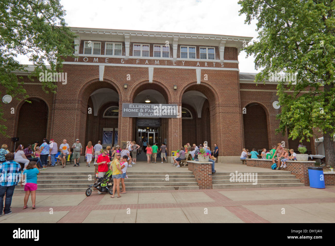Tourists in front of the Home and Family Arts building on the   Indiana State Fairgrounds in Indianapolis Stock Photo