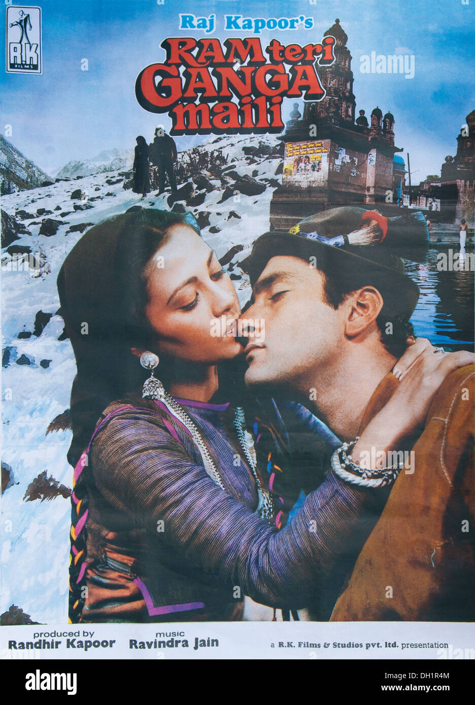 Indian bollywood hindi film poster of ram teri ganga maili India actor Rajiv Kapoor actresss Mandakini producer Raj Kapoor Stock Photo
