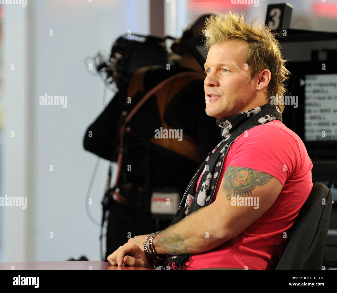 Toronto, Canada. 29th Oct 2013. Six times WWE (World Wrestling Entertainment) Champion, Chris Jericho appears on Global TV's THE MORNING SHOW sharing his experience professional wrestling career, his roles on television and his new web series But I’m Chris Jericho. Credit:  EXImages/Alamy Live News Stock Photo