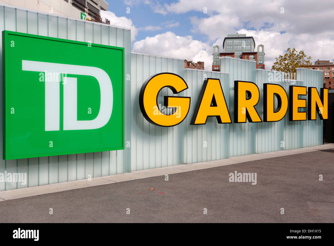 173 Td Garden Exterior Stock Photos, High-Res Pictures, and Images - Getty  Images
