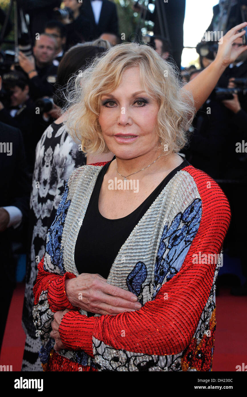 City of Cannes: Kim Novak on the red carpet before the screening of 'Zulu' on 2013/05/26 Stock Photo