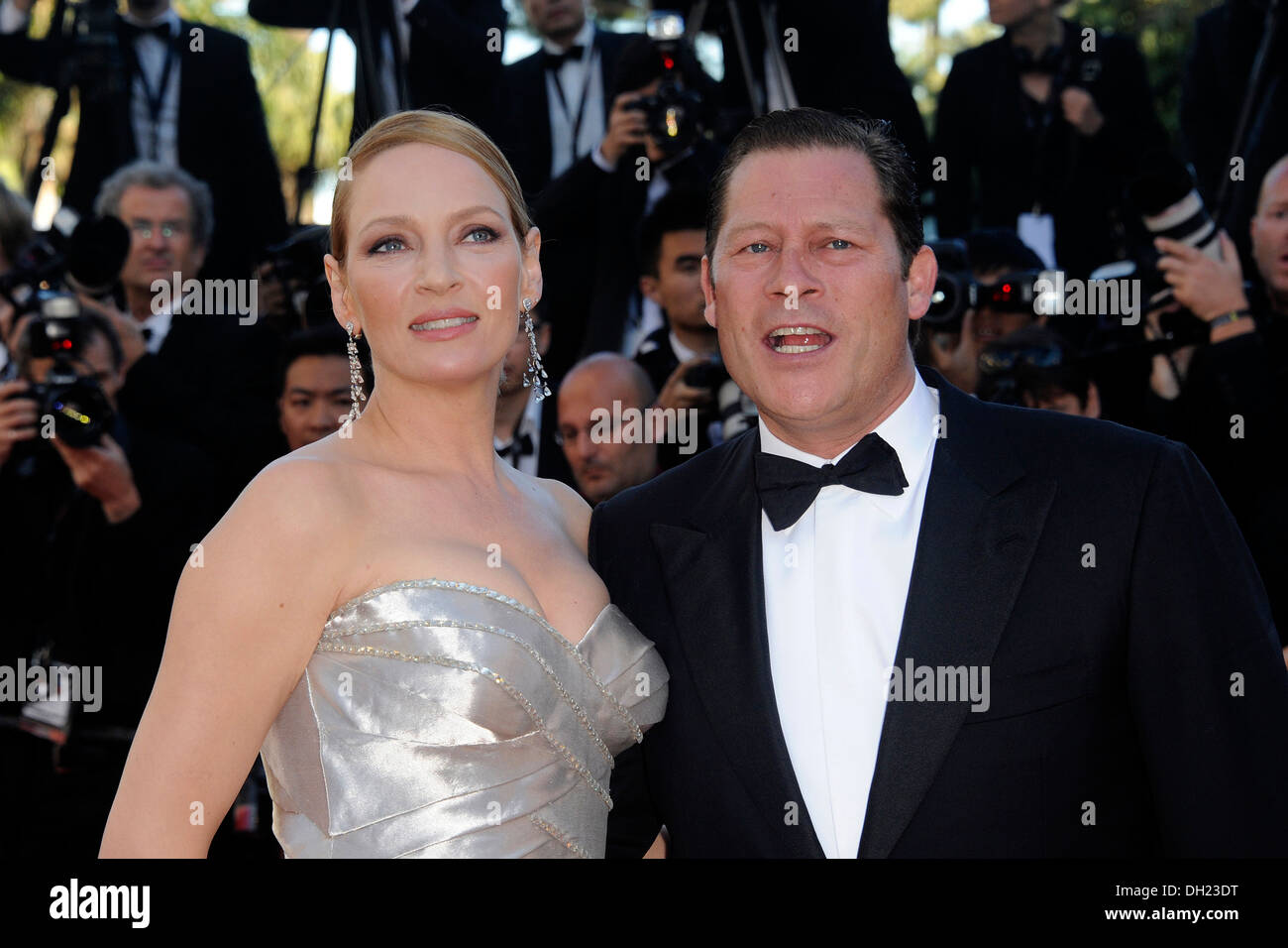 City of Cannes: Uma Thurman and Arpad Busson on the red carpet before the screening of 'Zulu' on 2013/05/26 Stock Photo