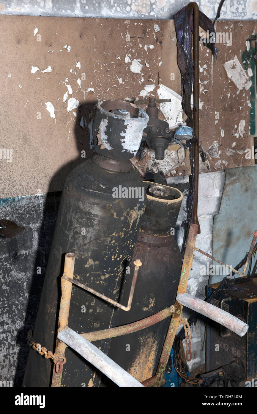 Oxygen Acetylene High Resolution Stock Photography and Images Alamy