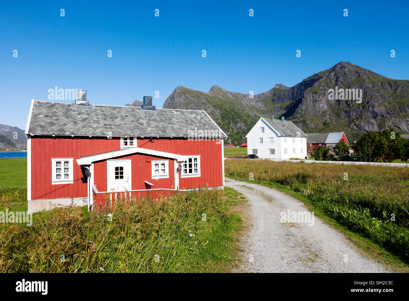 Homes near Flagstad, Flakstad, Flakstadøy, Lofoten, Nordland, Norway Stock Photo