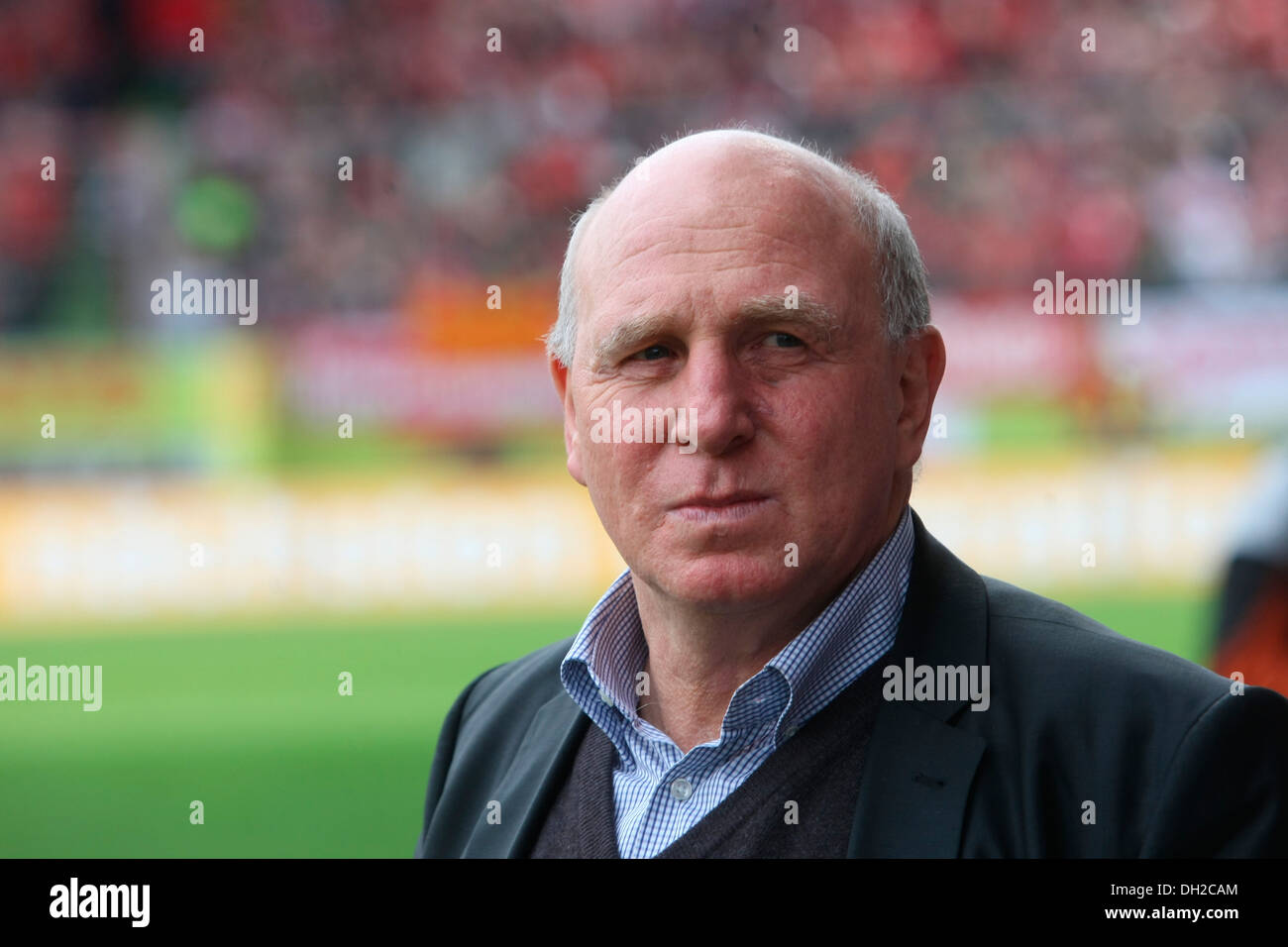 Dieter Hoeness, manager of VFL Wolfsburg Soccer Club, Bundesliga, German Soccer League, Mainz, Mayence, Rhineland-Palatinate Stock Photo