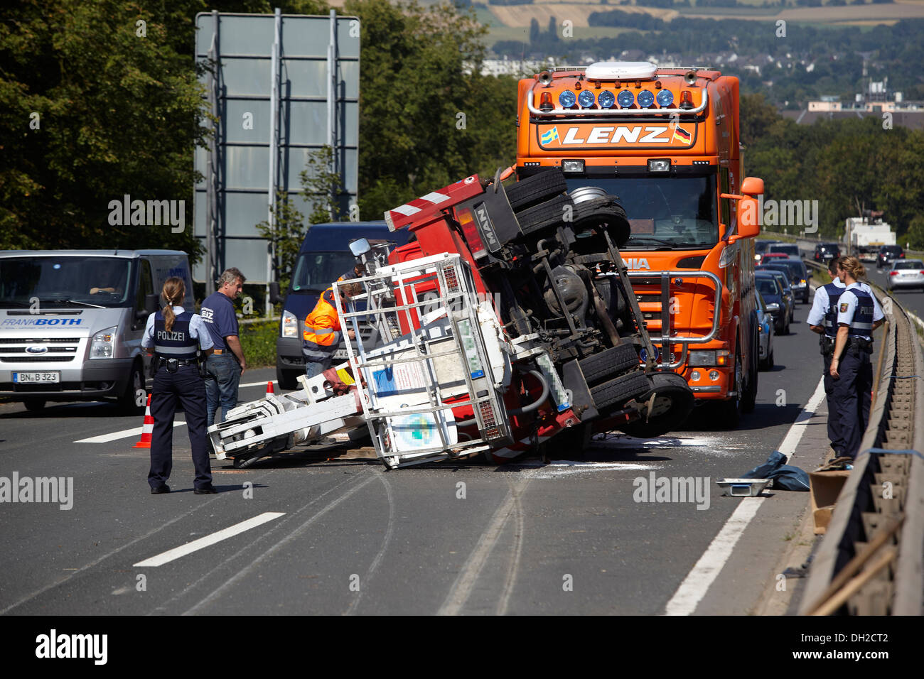 Accident with a mobile elevating working platform, on the B9 road near Weissenthurm, Rhineland-Palatinate Stock Photo