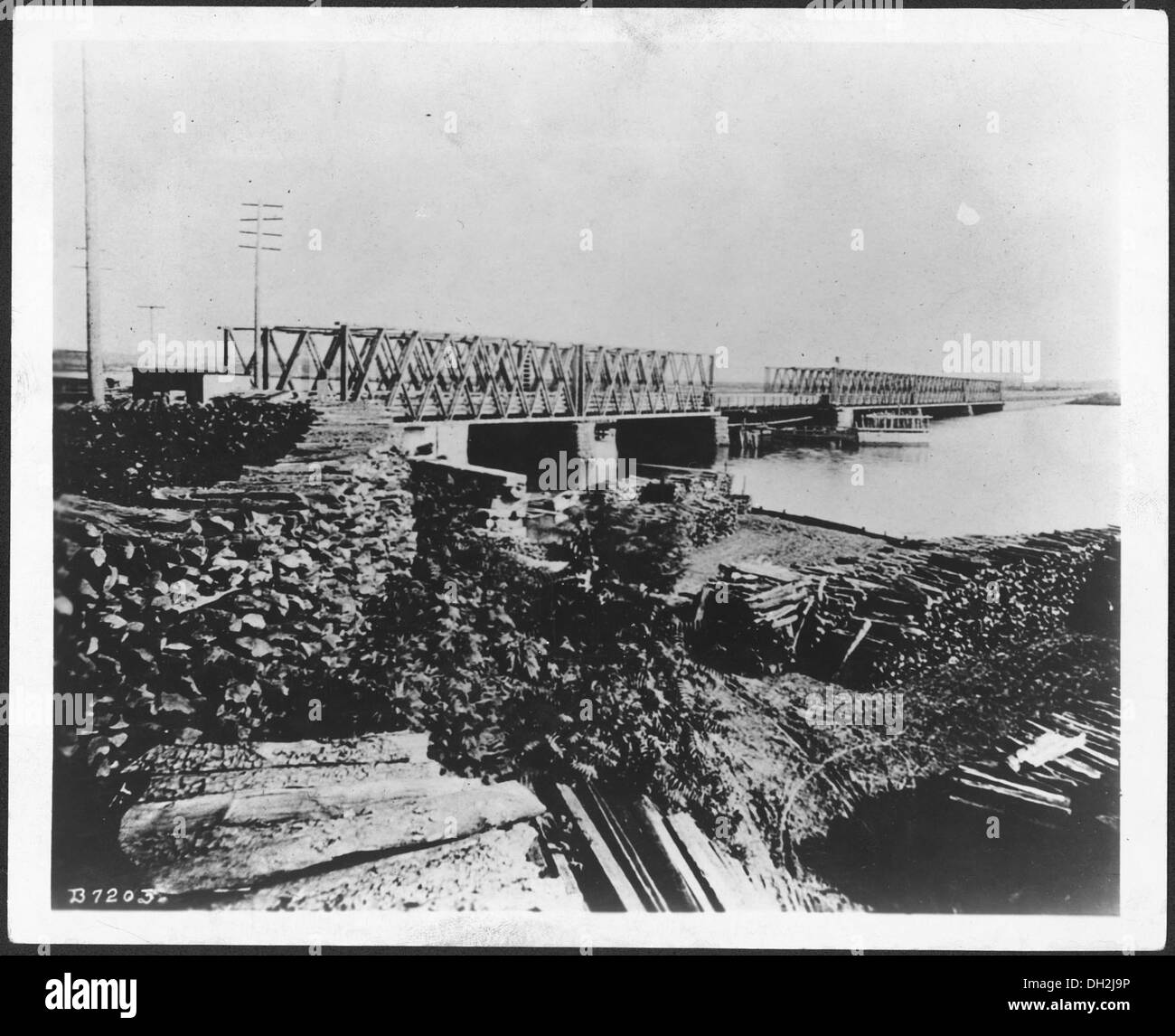 Old Long Bridge, Washington, DC, about 1865. Potomac River 530477 Stock