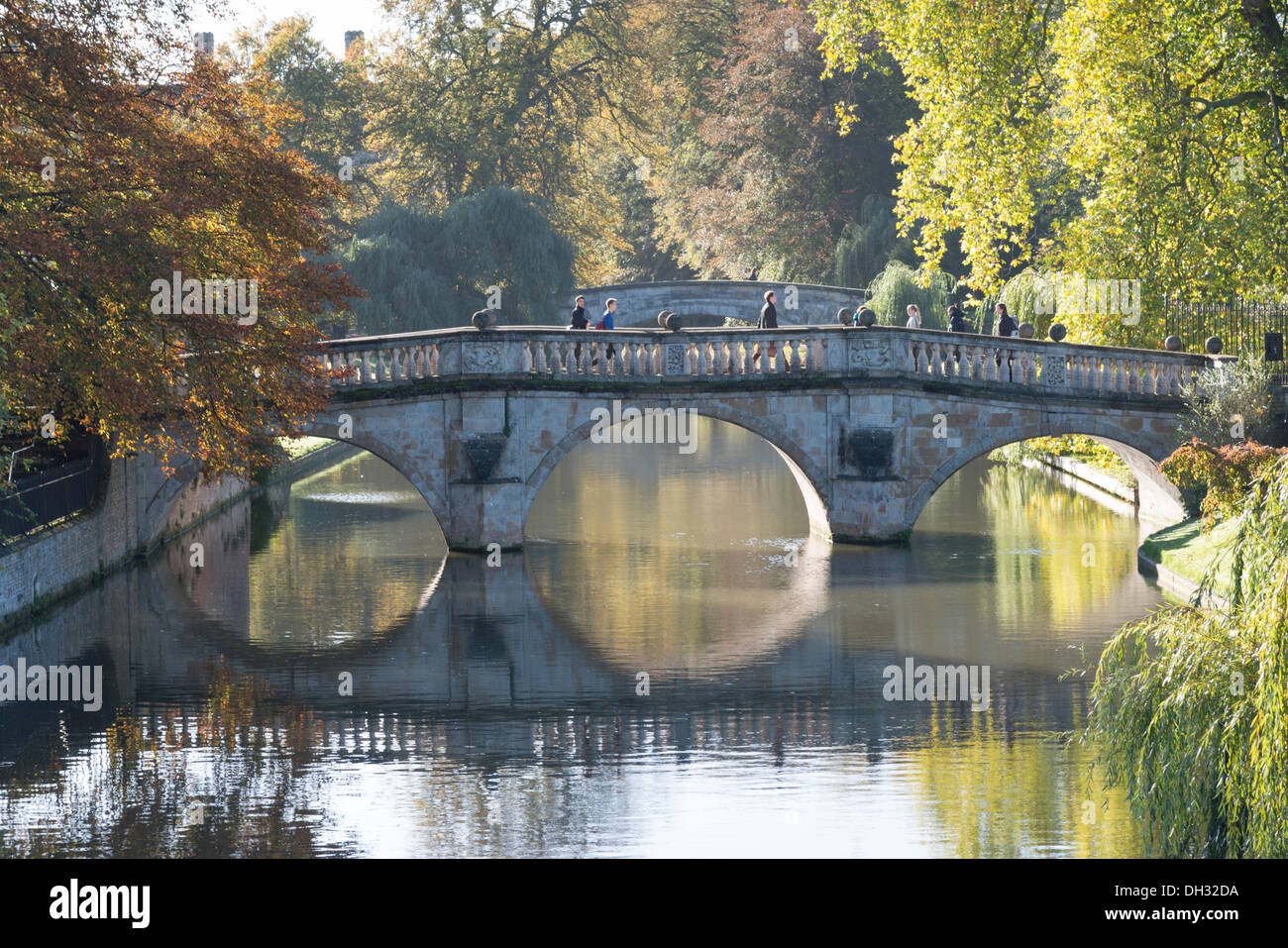 Cambridge, UK. 30th Oct, 2013. Clare College Bridge over the River Cam in early morning light Cambridge UK 30th October 2013. After a cold night with one of the first frosts of the year Cambridge basks in glorious autumn sunshine. Credit Julian Eales/ Alamy Live News Stock Photo