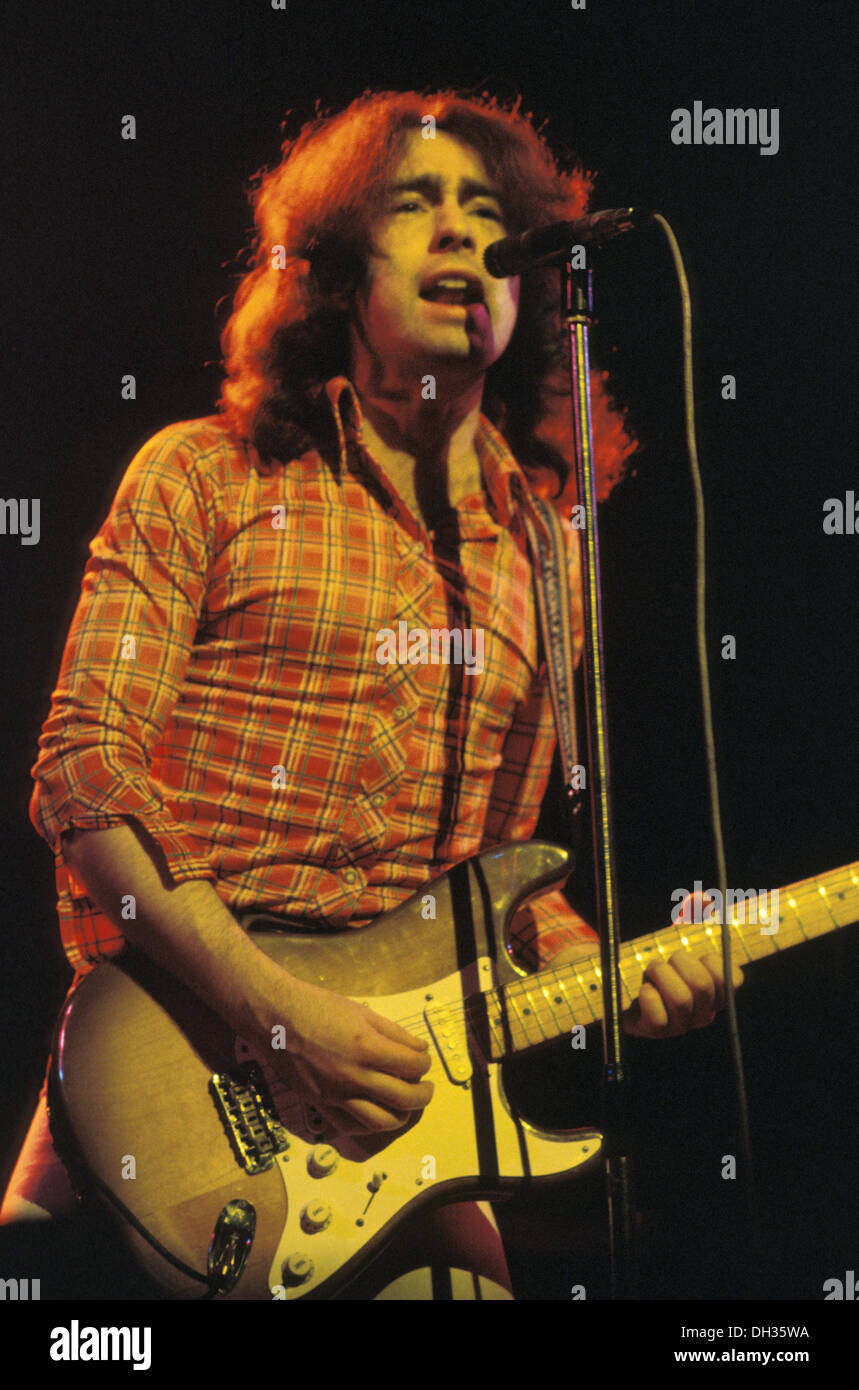 Mick Ralphs High Resolution Stock Photography and Images - Alamy