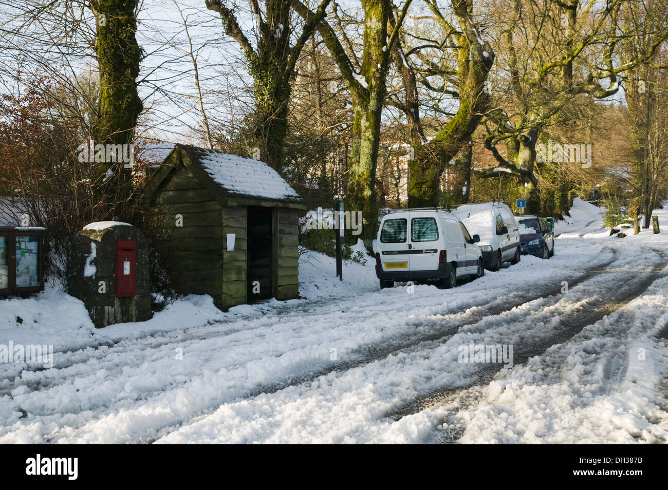A winter street scene in Manaton, in Dartmoor National Park, Devon, Great Britain. Stock Photo