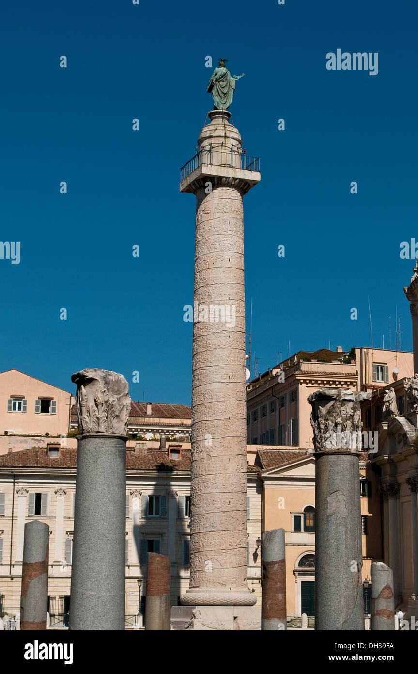 Column daylight hi-res stock photography and images - Alamy