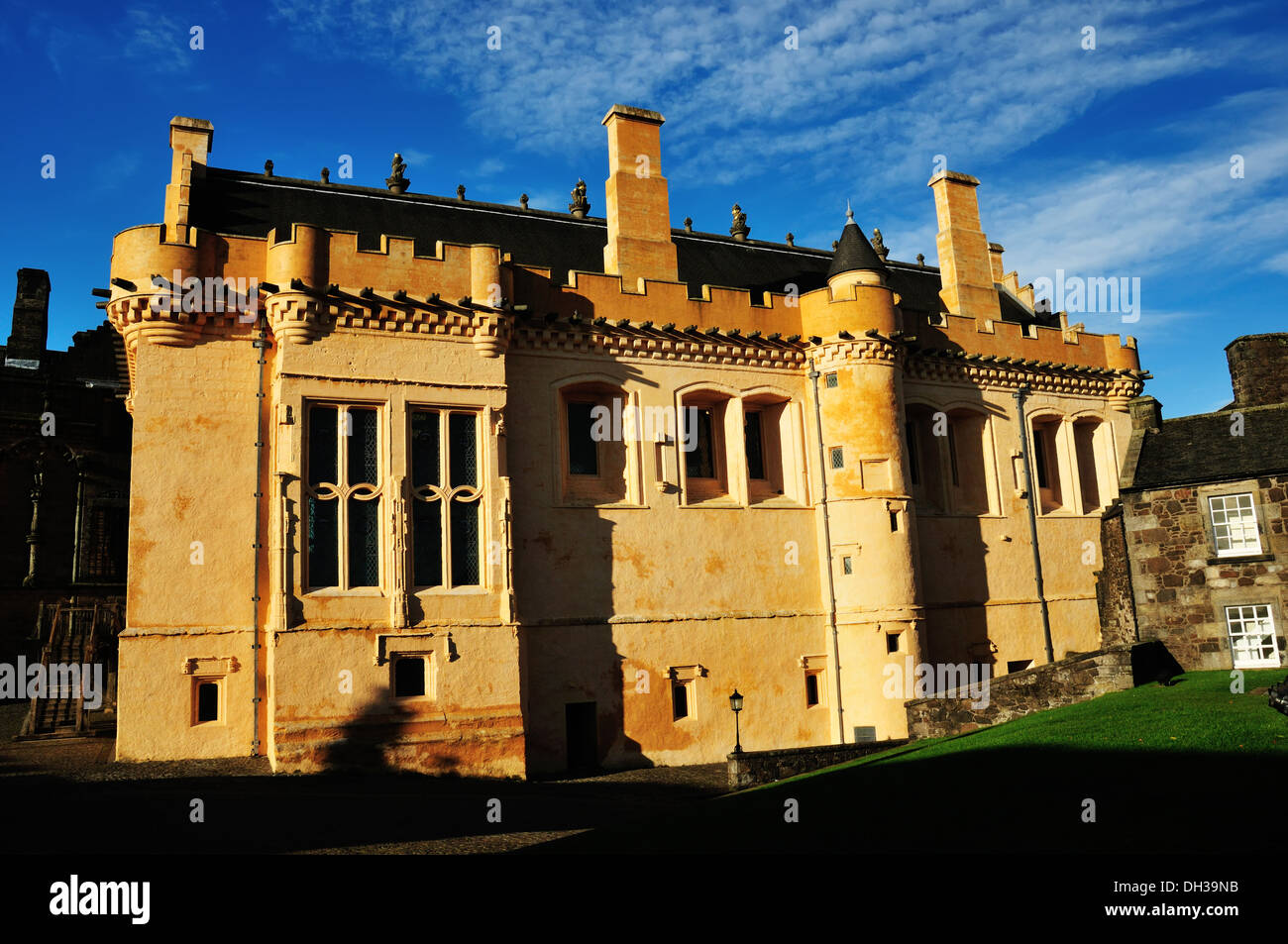 Great Hall at Stirling Castle in the early morning sun Stock Photo - Alamy