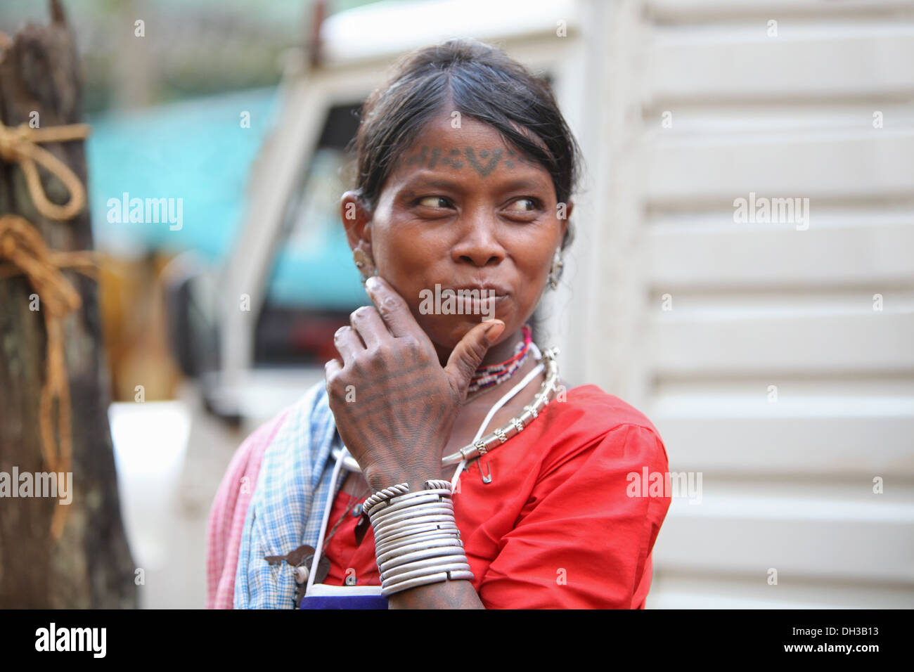 Baiga woman. Baiga Tribe, Chada village, Madhya Pradesh, India Stock ...