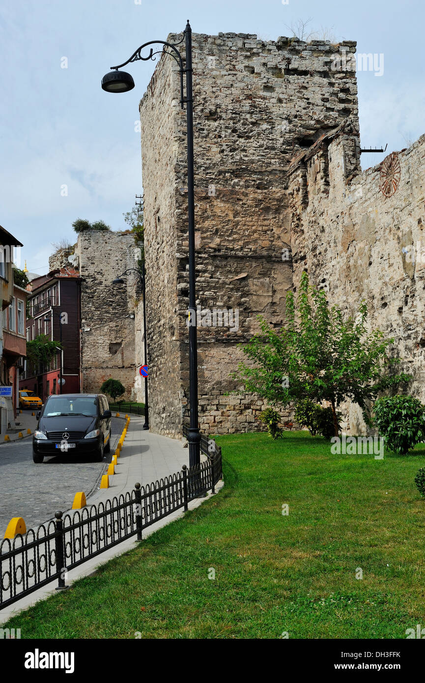 Ancient Walls of Topkapı, Istanbul, Turkey 130916 31623 Stock Photo