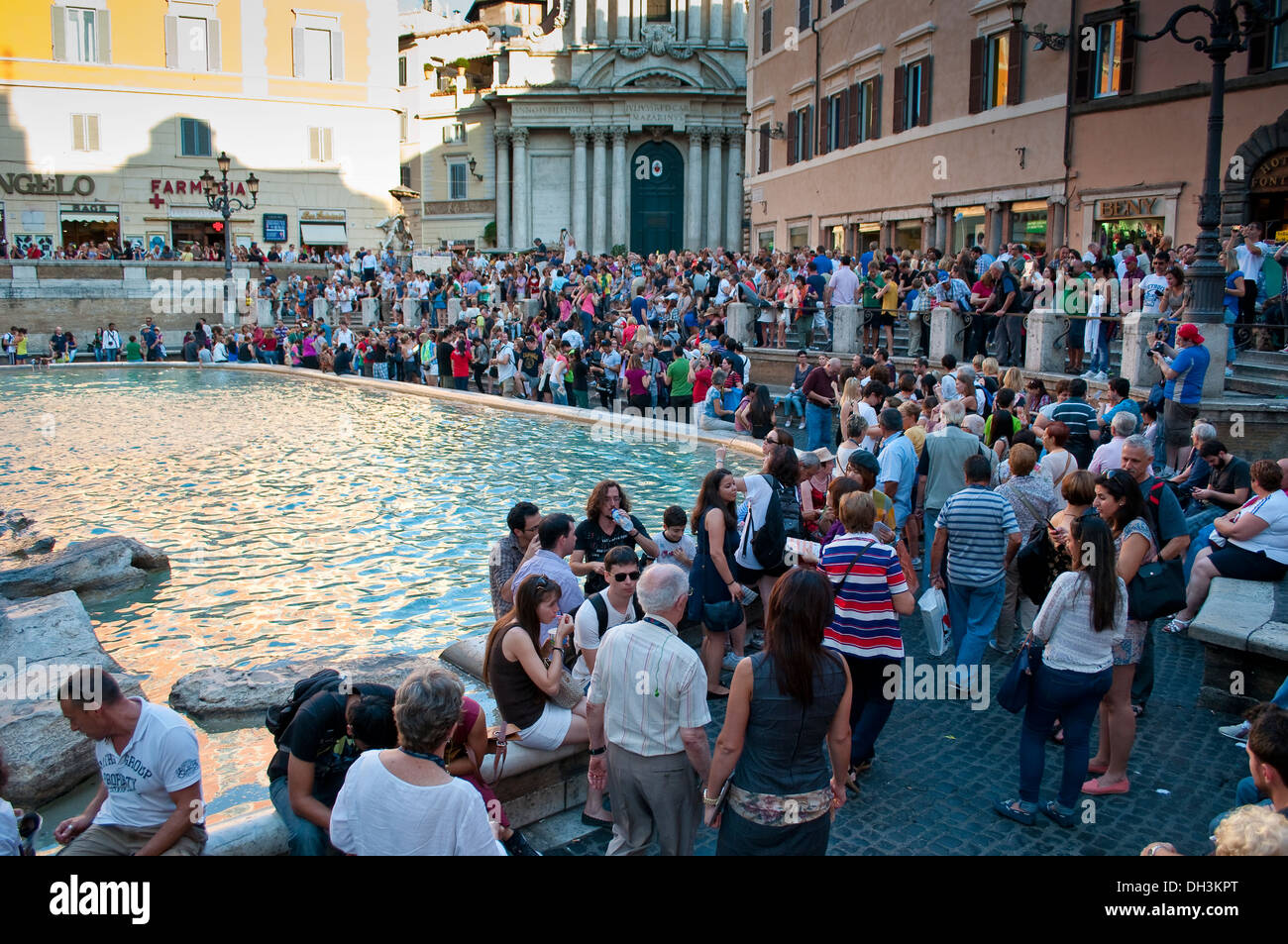 Crowds of tourists at Fontana di Trevi, Rome, Italy Stock Photo