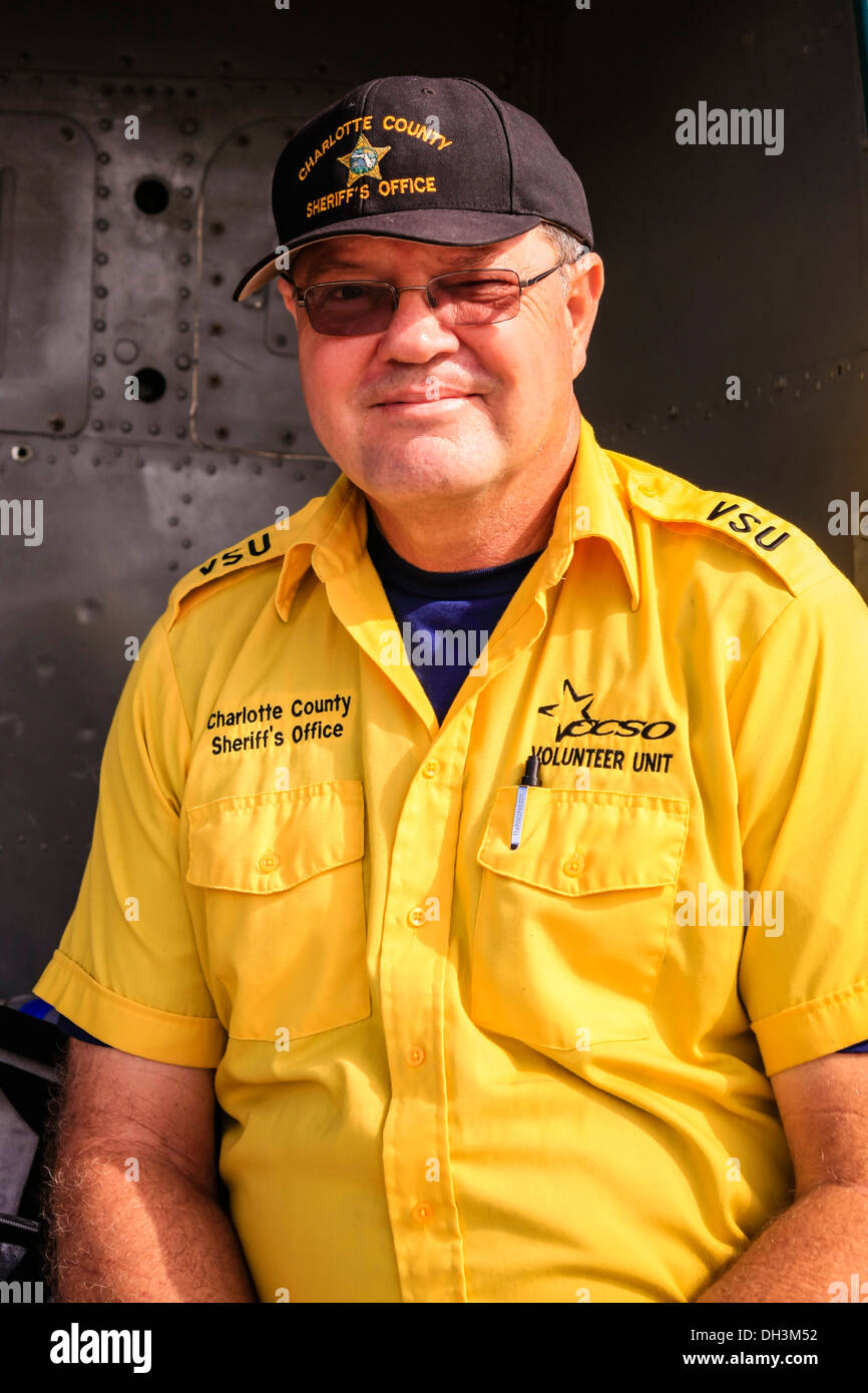 Sheriffs dept hires stock photography and images Alamy