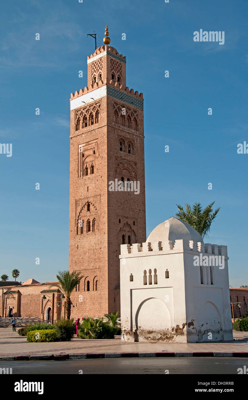 The Koutoubia  ( Kutubiyya )  Mosque 1184 Marrakesh Morocco ( inspired  the Giralda of Seville and the Hassan Tower of Rabat ) Stock Photo