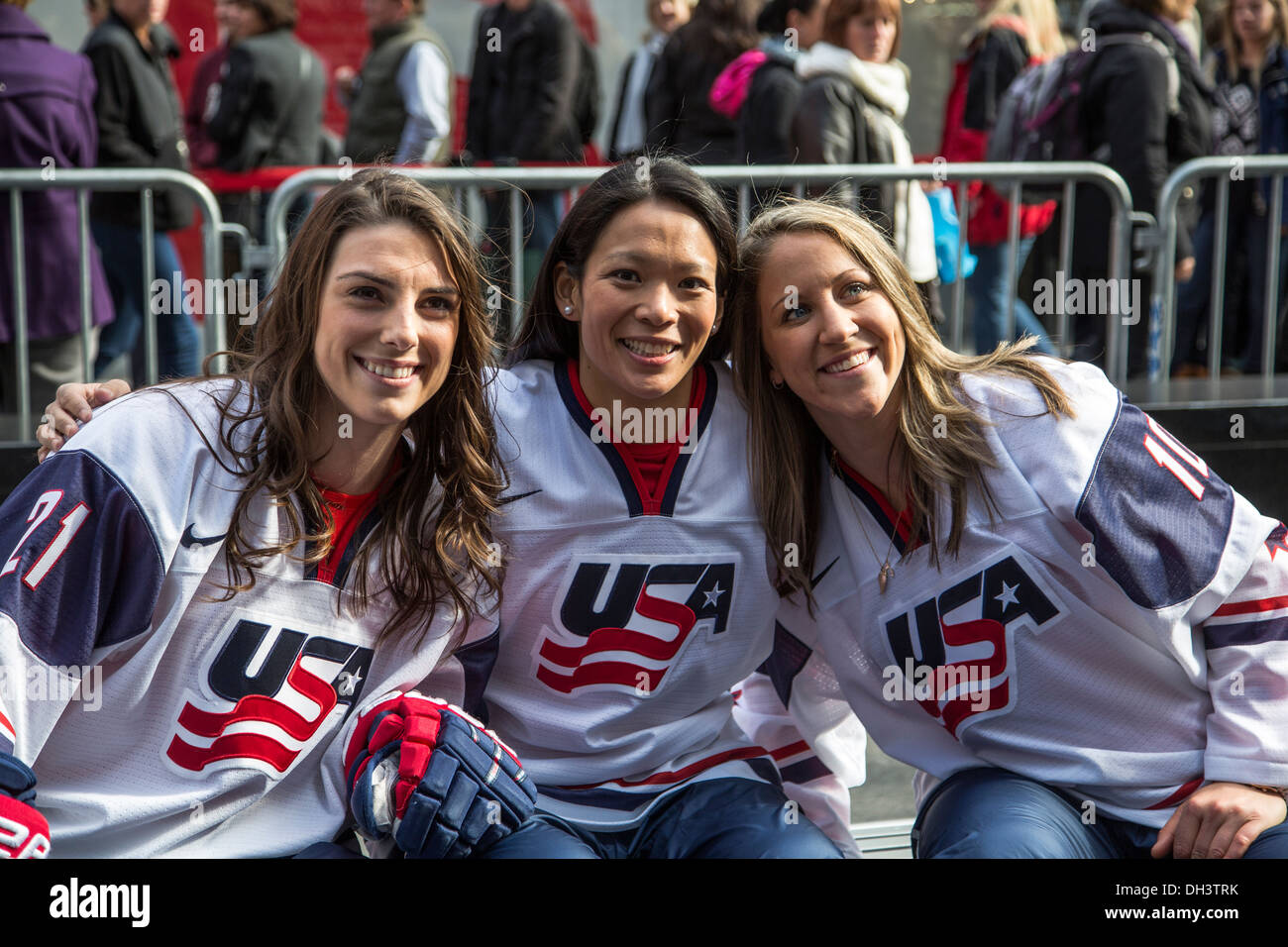 L-R: Hilary Knight, Julie Chu, Meghan Duggan at the USOC 100 Day Countdown to the Sochi 2014 Olympic Winter Games Stock Photo