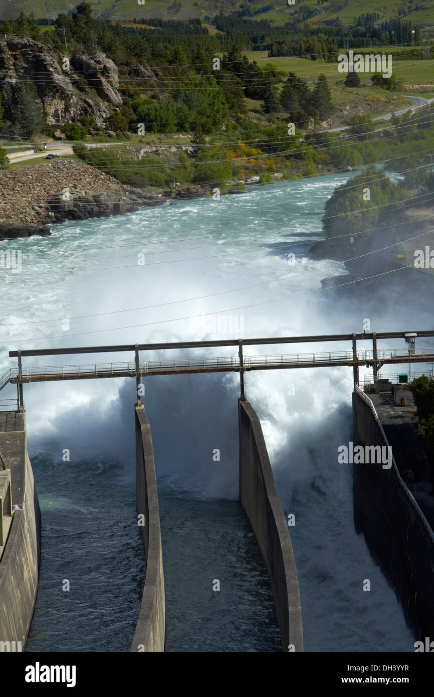 Water spilling from Roxburgh Hydro Dam, Roxburgh, Central Otago, South Island, New Zealand Stock Photo