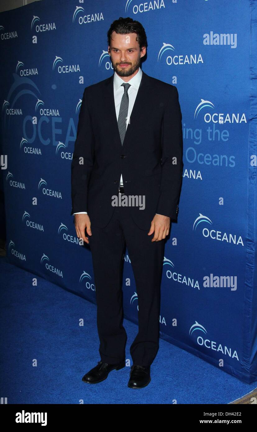 Los Angeles, California, USA. 30th Oct, 2013. Austin Nichols attends