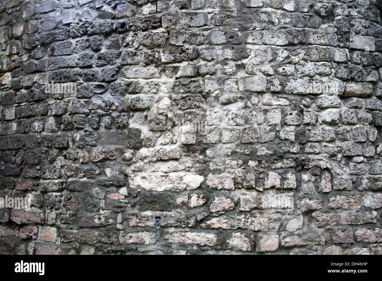 Stone wall background doublespread hi-res stock photography and images -  Alamy