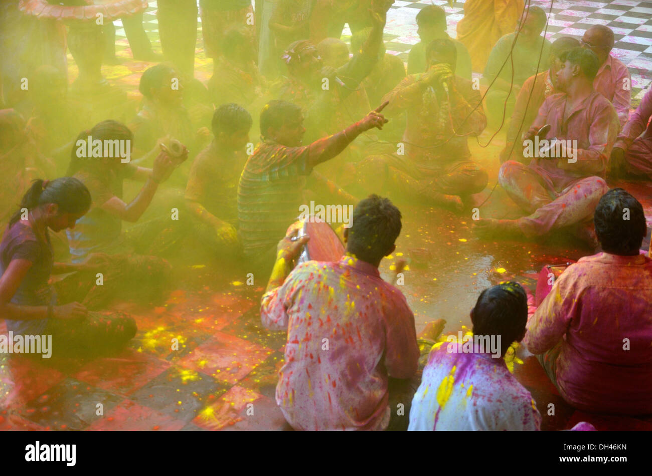 holi festival jodhpur