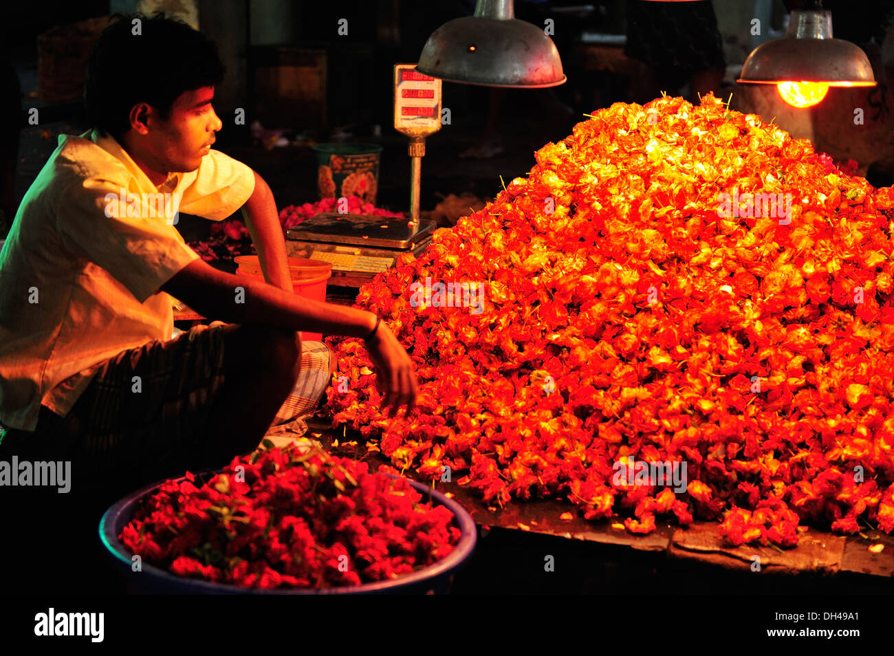 Koyambedu Flower Market Chennai Tamil Nadu India Asia Stock Photo Alamy