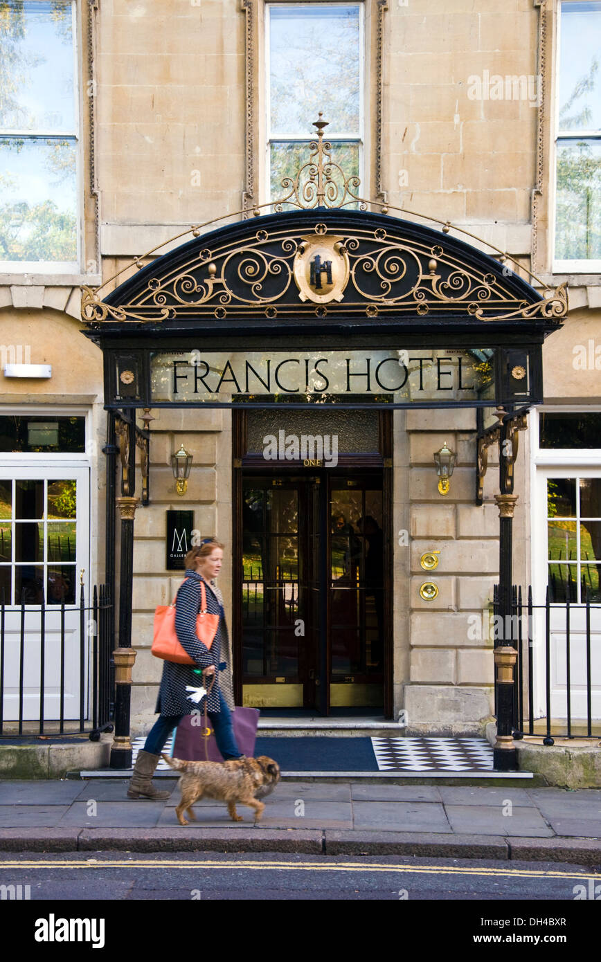 Front entrane to Francis Hotel in Queen Square in Bath Somerset England UK Stock Photo - Alamy