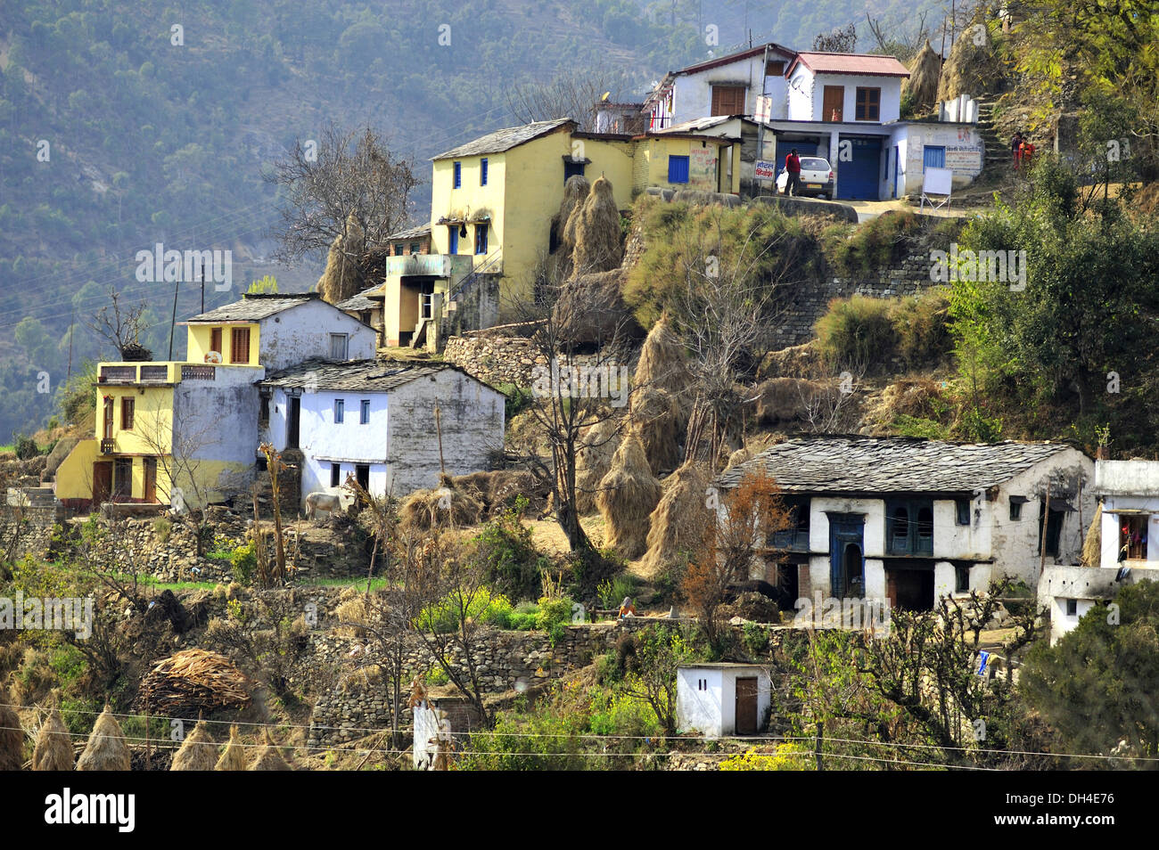 Village houses of bijuriya bageshwar uttarakhand India Asia Stock Photo