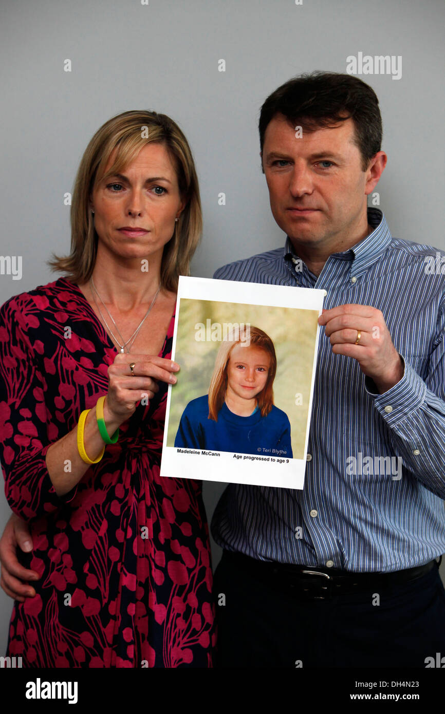 Parents of missing girl Madeleine McCann, Kate (L) and Gerry McCann (R) Stock Photo