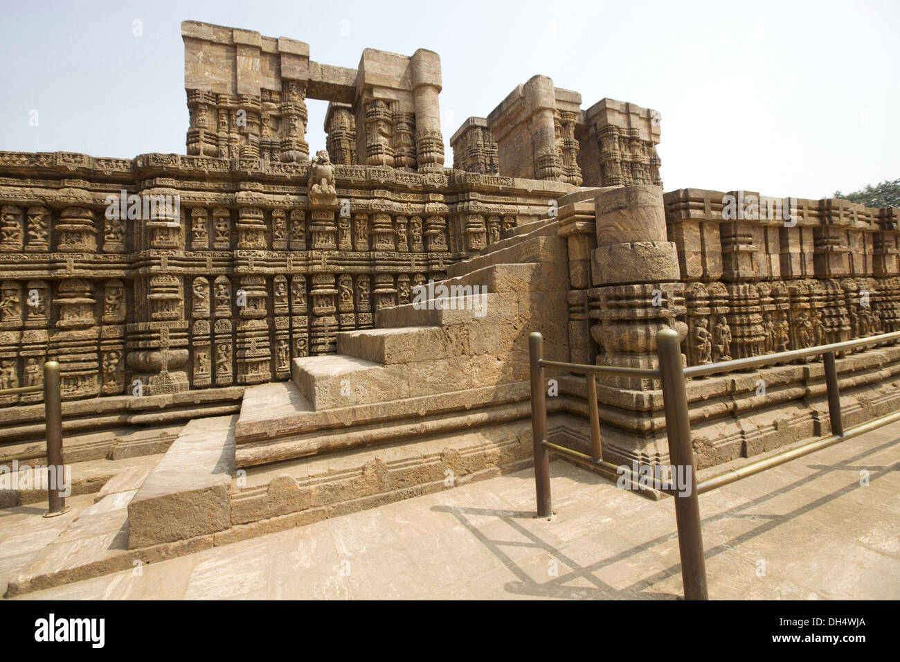 Carved Sculptures of dancers and musicians, Konark Sun Temple, Orissa India. UNESCO world heritage site Stock Photo