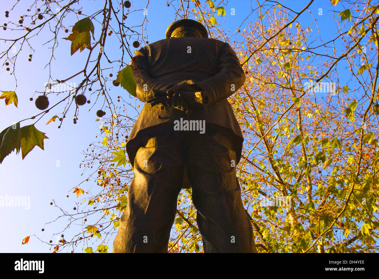 Statue of Sir Arthur Bomber Harris, St Clement Danes, London Stock Photo