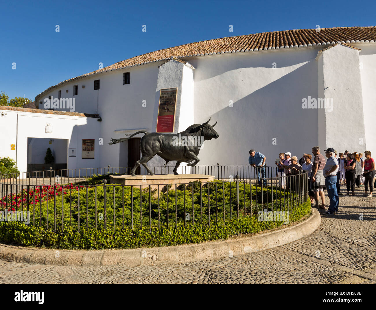 BULL RING [ Plaza de toros de Ronda] AND BULL STATUE RONDA ANDALUCIA ...