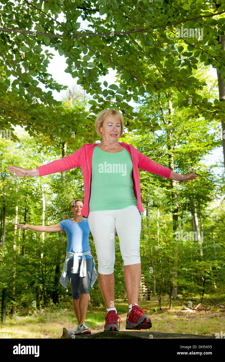 Women exercising on an outdoor fitness trail Stock Photo Alamy