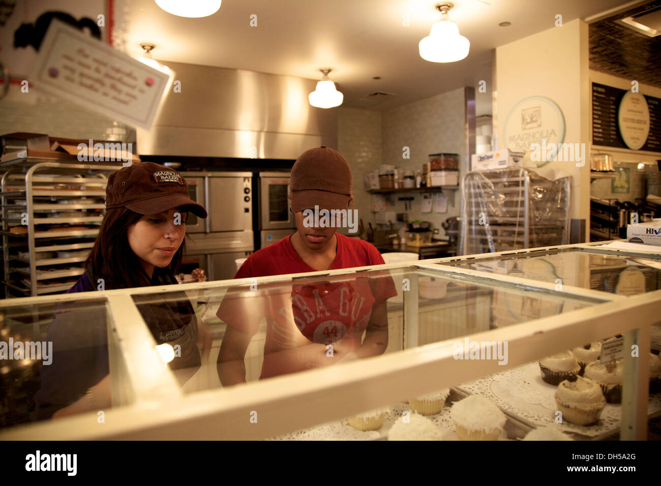 Magnolia bakery hires stock photography and images Alamy