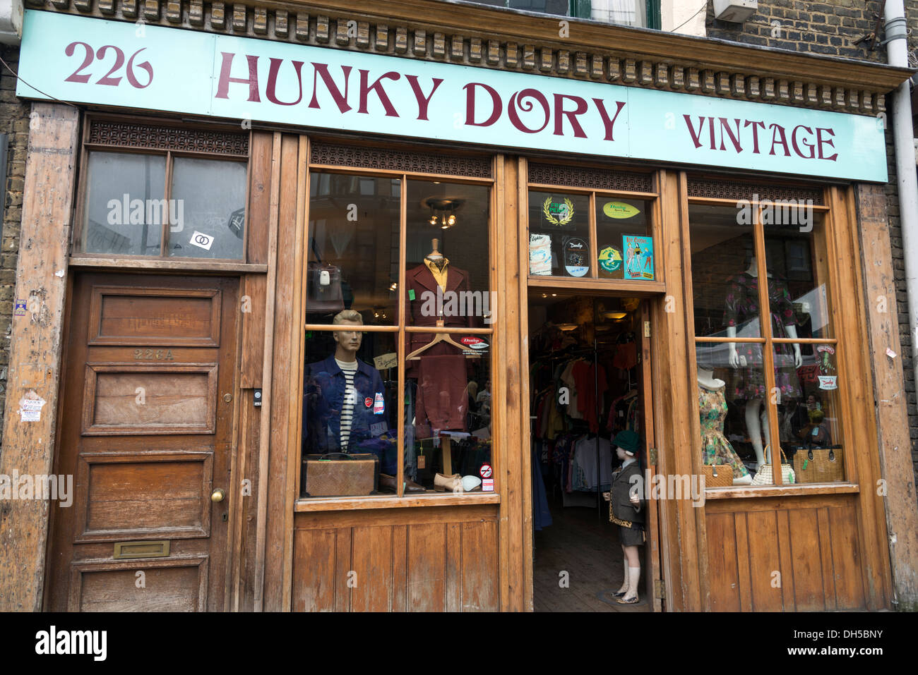 Hunky Dory vintage clothes shop in Brick Lane, East End, London, England, UK Stock Photo