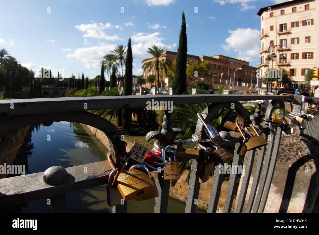 Love lock (love padlocks) in Palma de Majorca´s 'Sa Riera' bridge, Spain Stock Photo
