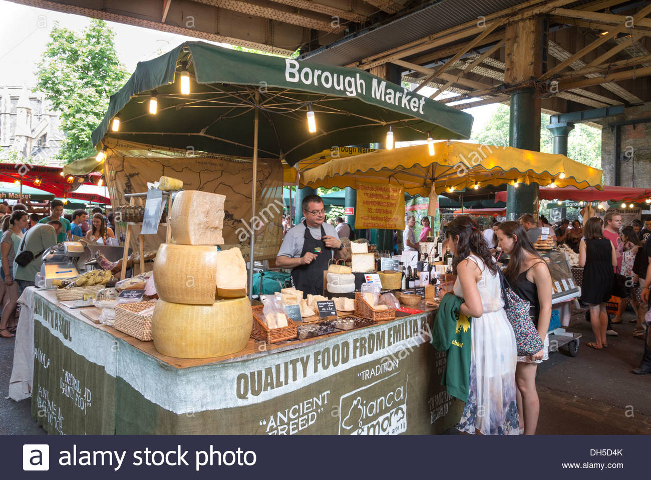 How Borough Market traders feel a month after the London Bridge terror attacks How Borough Market traders feel a month after the London Bridge terror attacks new pictures How Borough Market traders feel a month after the London Bridge terror attacks How Borough Market traders feel a month after the London Bridge terror attacks new images