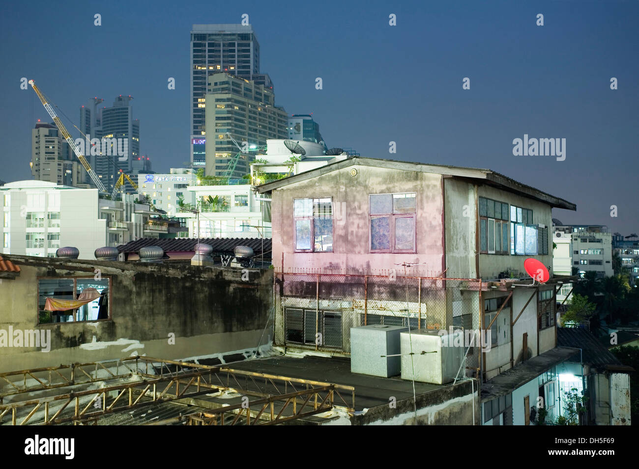 Asok Bts Station Bangkok Thailand Stock Photo Alamy Asok Bts Station Bangkok Thailand Stock Photo Alamy
