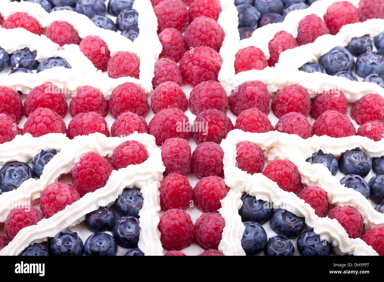 union jack made form the berries and cream Stock Photo Alamy