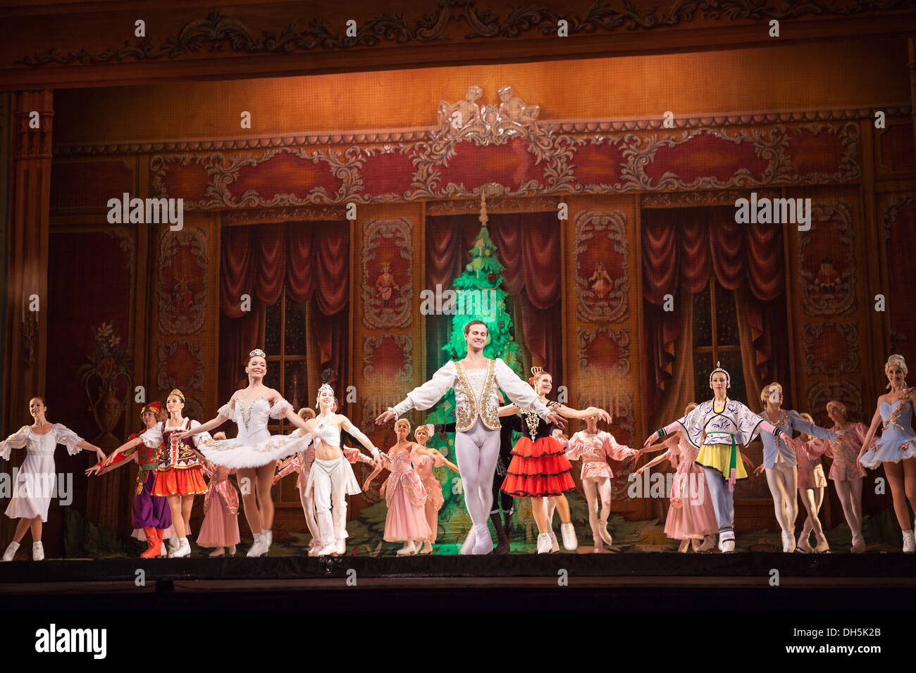 The artists after the ice ballet "The Nutcracker" (Shchelkunchik) on